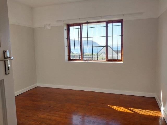 To Let 2 Bedroom Property for Rent in Simons Town Western Cape